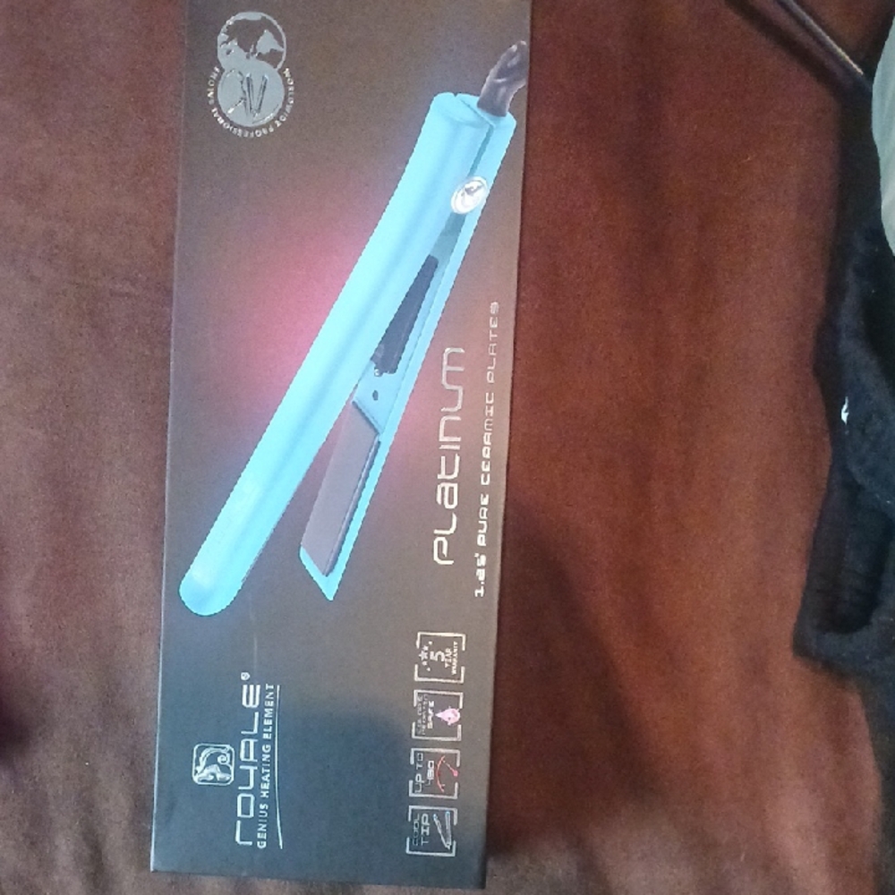 Royale 1.25" Hair Straightener